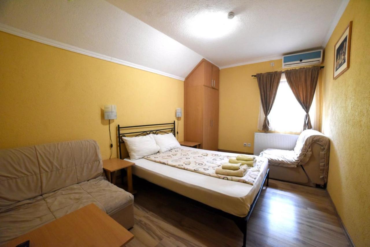 Etno Kuca Sa Konacistem Gocko Hotel Vrnjačka Banja Exterior foto